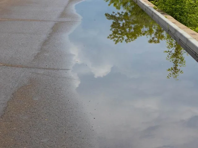 Rain has a way of exposing parking lot problems.

If water is pooling instead of draining, your asphalt may be telling you it's time for repairs. Don't wait until small issues become costly ones. 📞 615-238-5909
#themillikencorporation #parkinglot #rain #drainage